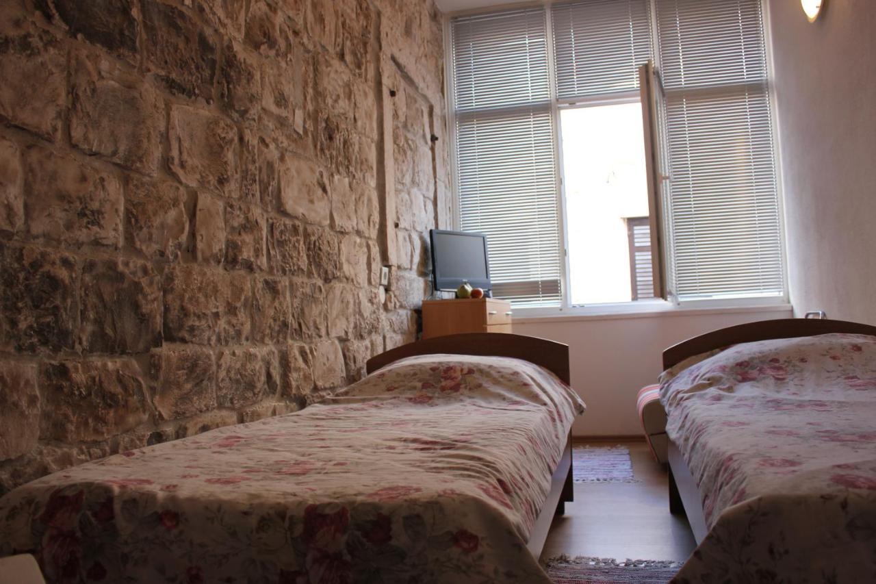 Lira - Studio Apartment Trogir Exteriör bild